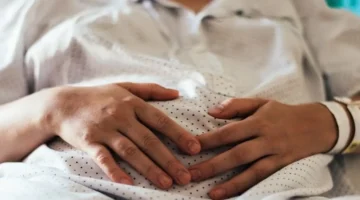 تفاصيل جديدة.. أستاذ جامعي يضغط على طالبة لإجهاض حمل غير شرعي